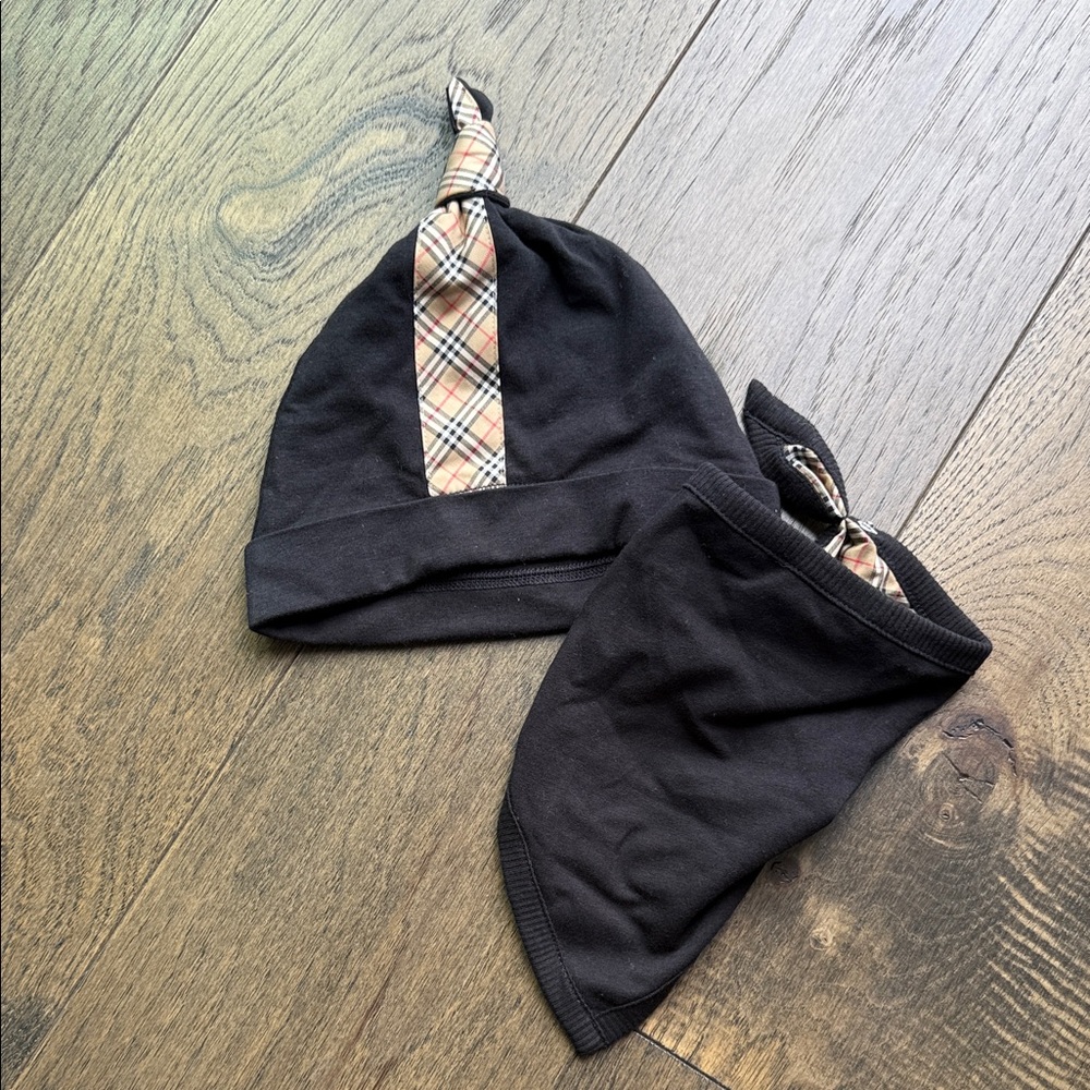 Burberry Kids Black and Tan Plaid Hat and Bib Set